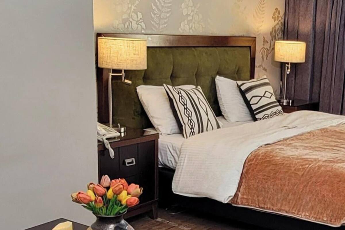 Deluxe-Zimmer, Balkon, Meerblick | Zimmersafe, Verdunkelungsvorhänge, Bügeleisen/Bügelbrett