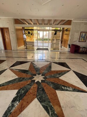 Interior - Marbella Hotel (Jounieh)