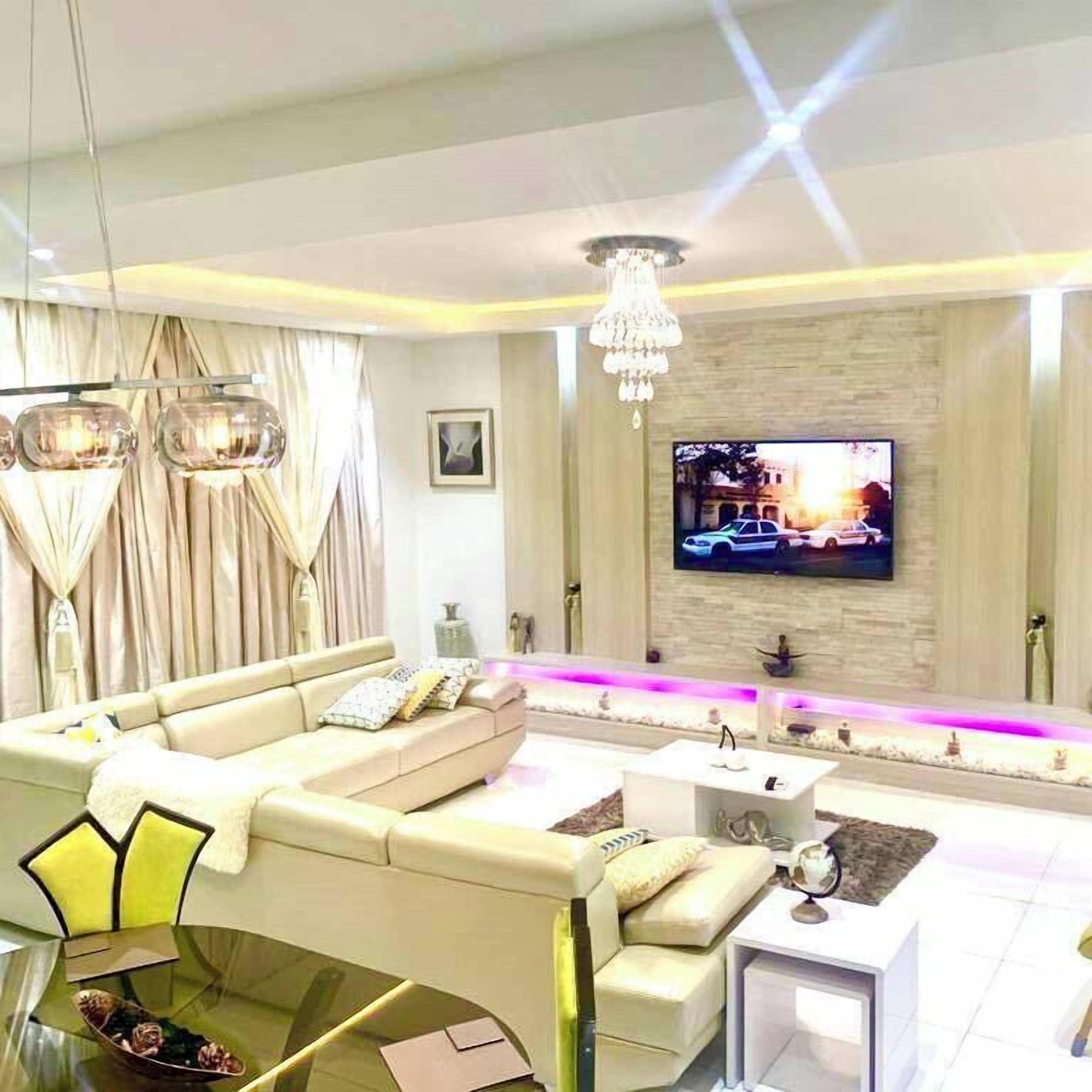 Appartement Économique, balcon, vue ville | Coin séjour