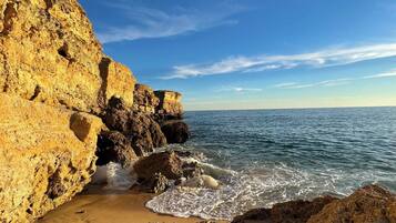Rumah, 3 kamar tidur, Boleh Merokok, kolam renang pribadi | Pantai