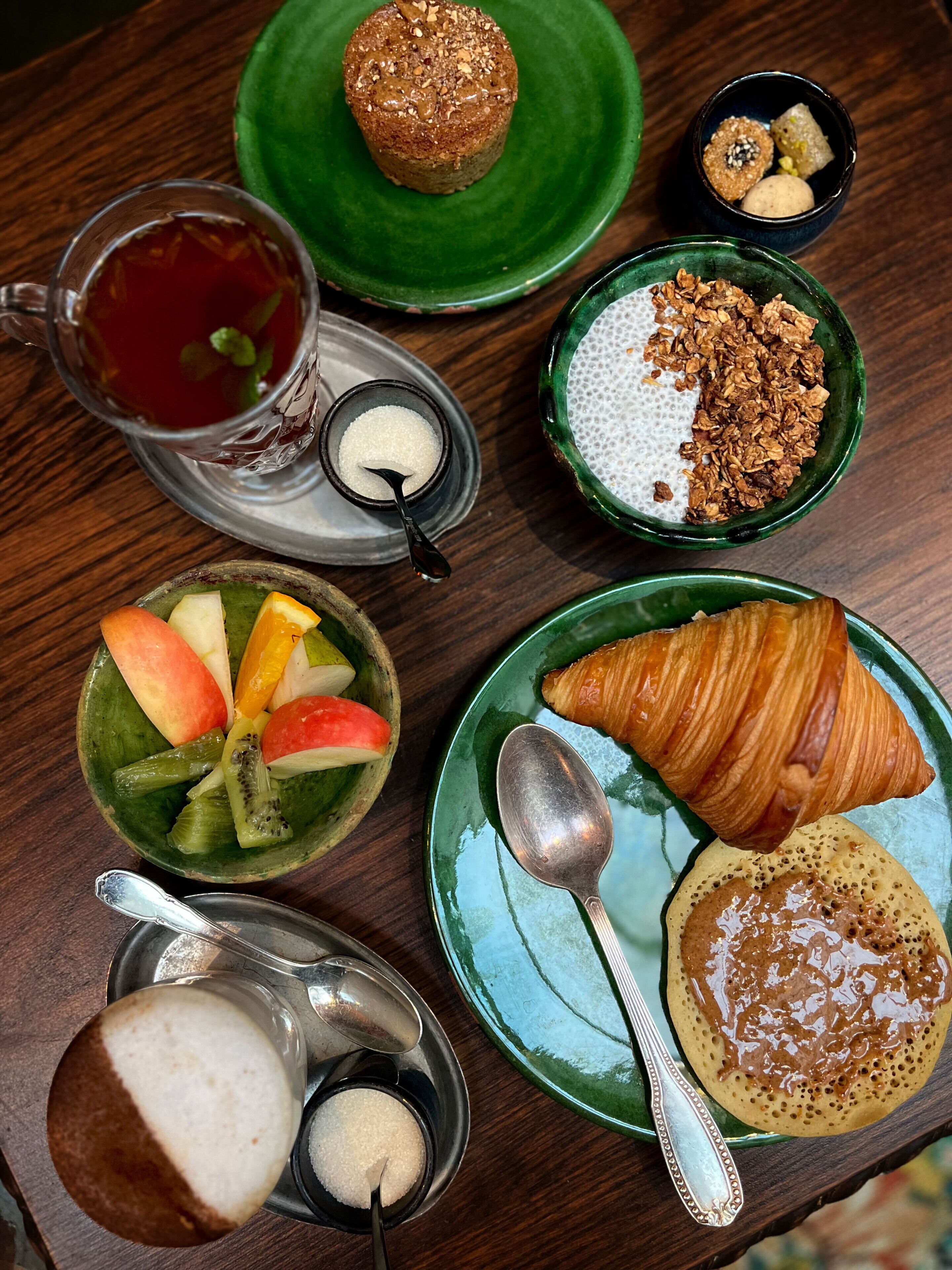 Petit déjeuner buffet servi tous les jours en supplément