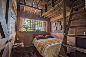 3 bedrooms, Internet - Casa Alma Eco Lodge for 6 | Finca Anjalá (Perez Zeledon)