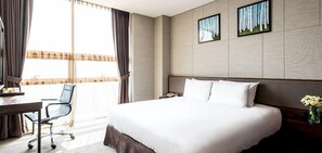 Premier Double Room | In-room safe, blackout drapes, free WiFi - GLOUCESTER HOTEL INCHEON (Incheon)