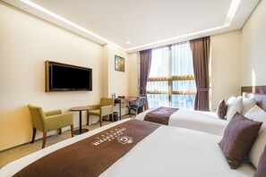 デラックス ツインルーム | セーフティボックス (室内)、遮光カーテン、WiFi (無料)