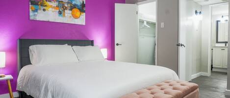 Iron/ironing board, free WiFi, bed sheets