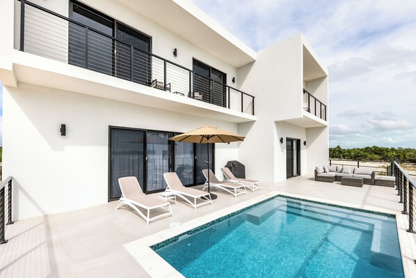 Outdoor pool - Spacious 4BR Home  & 4.5BA With Views from Every Room (Venetian road)