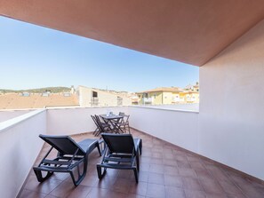 Balcony - Comfortable Family Accommodation (Santa Teresa di Gallura)