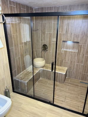 Premium bedding, minibar, in-room safe, desk - Arami Han konağı (Mardin)