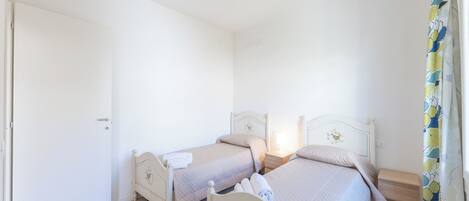 Apartment, 2 Bedrooms, Ocean View | 3 bedrooms