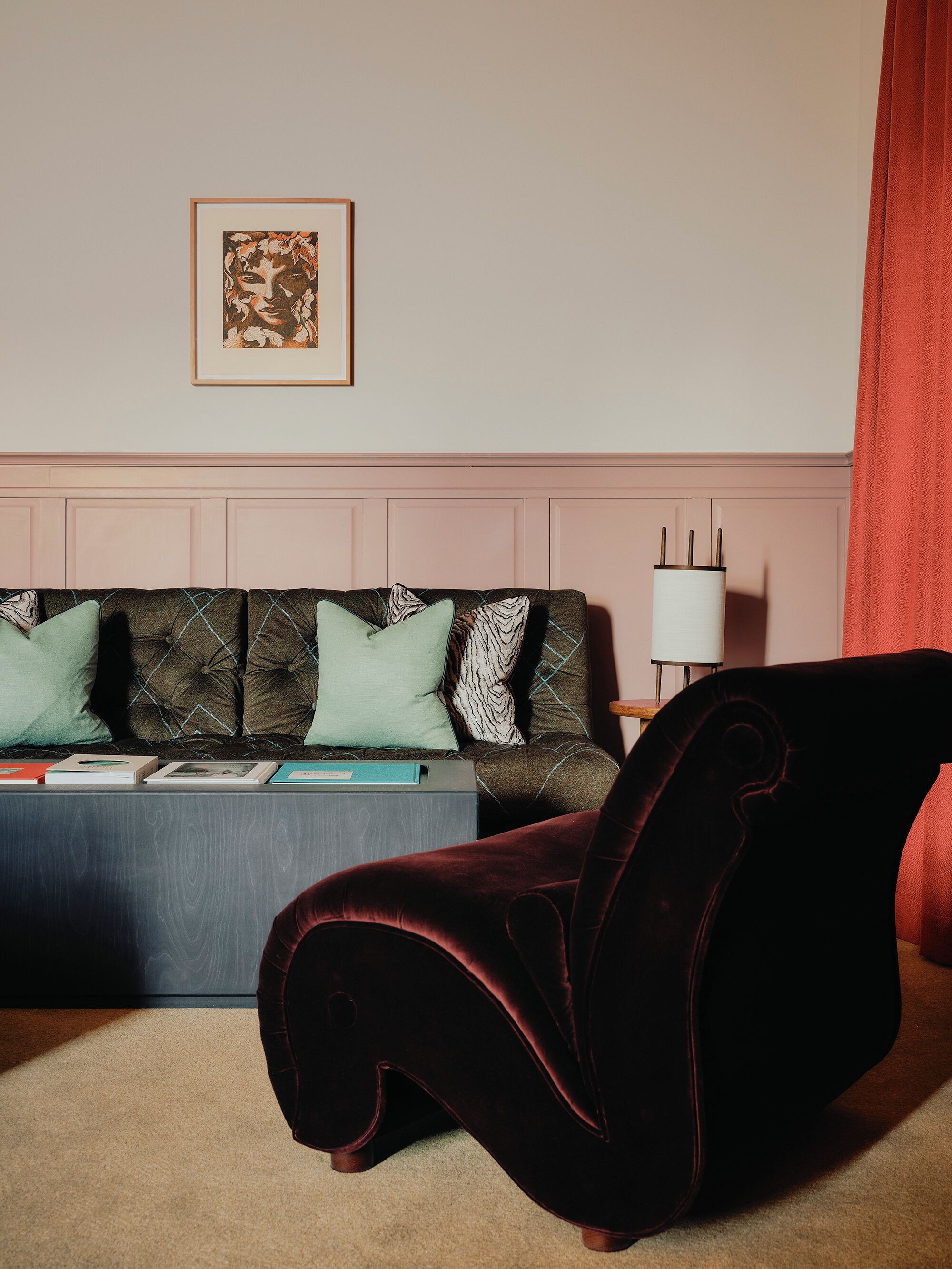 The Balcony Suite | Minibaari, yksilöllisesti sisustettu, yksilöllisesti kalustettu