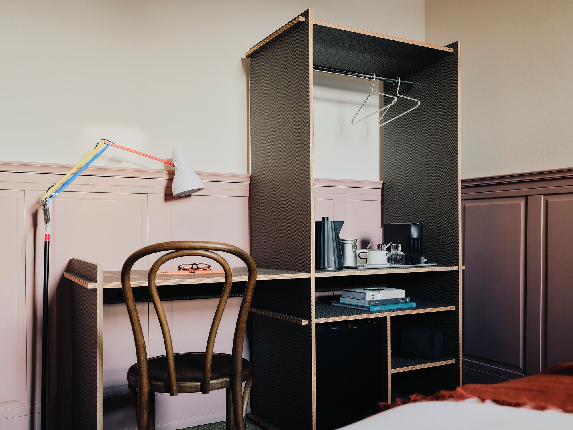 The Studio Suite | 책상, 무료 WiFi