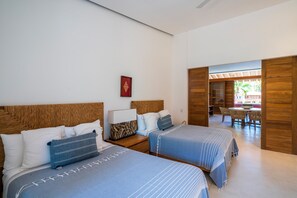 4 bedrooms - Careyes 114 Oceanfront Luxury With a Spacious Te (Costa Careyes)
