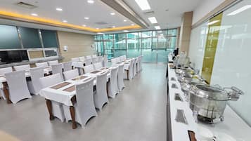 Daily Korean breakfast for a fee