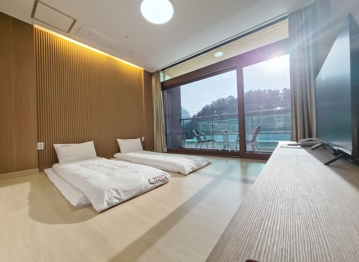 Chambre Standard (Ondol) | Décoration personnalisée, ameublement personnalisé, Wi-Fi gratuit