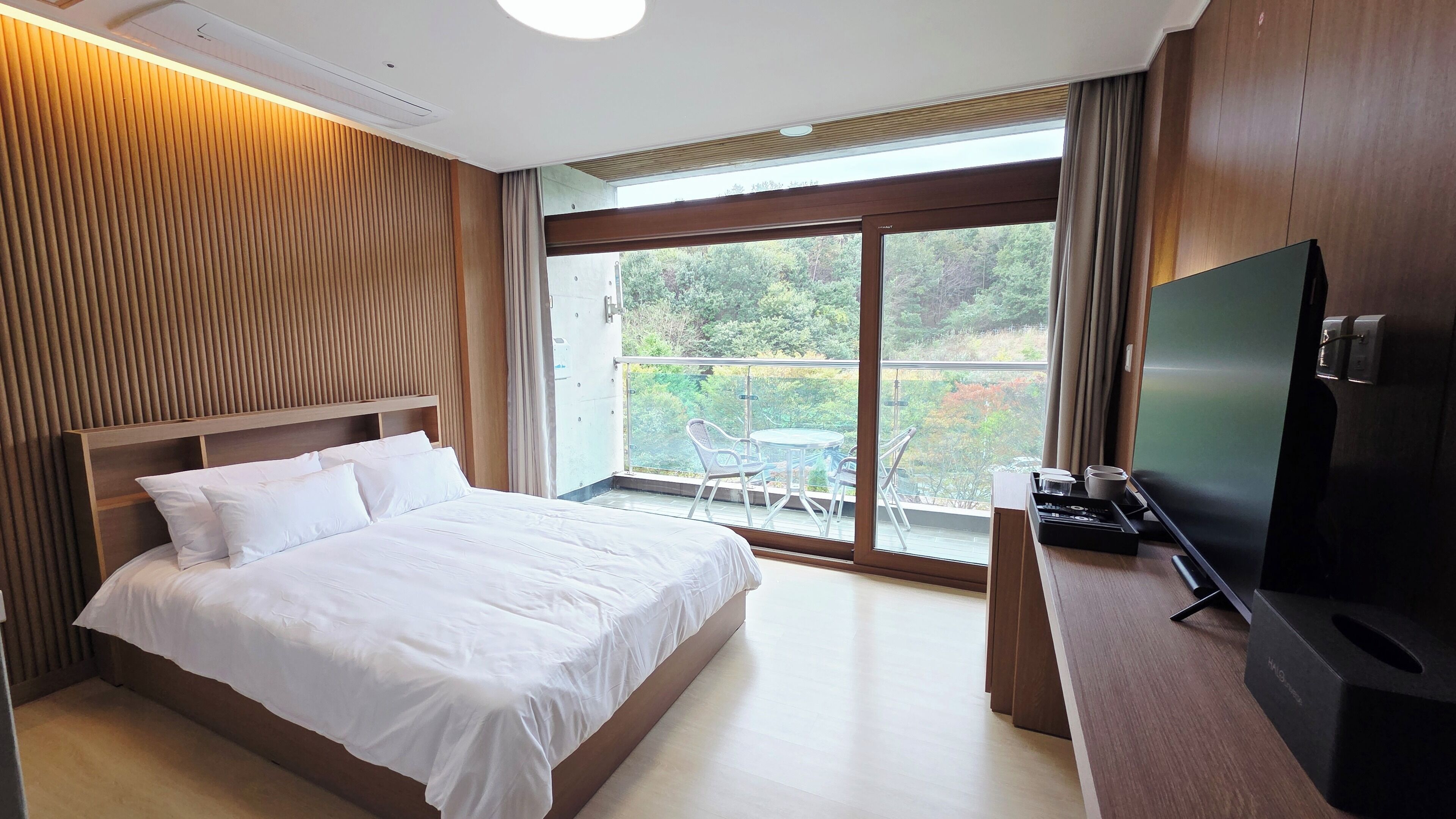 Double Room | Free WiFi