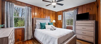 Nana's Nook on Hickory Grove Blvd