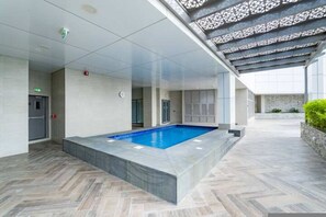 House - Stayshort - Stunning 1 Bedroom Sleeps 4 in Business Bay (Dubai)