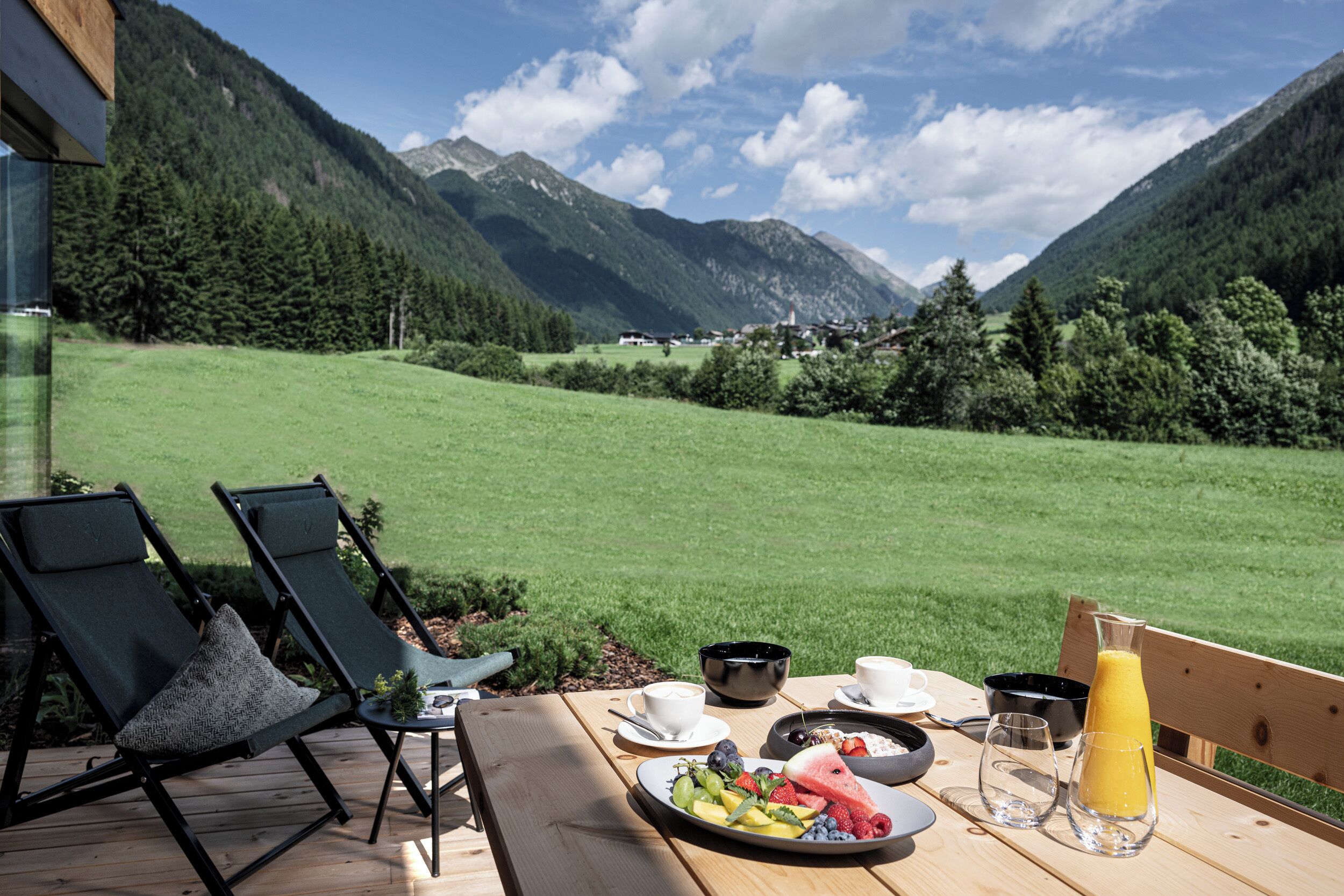 Chalet, 1 Bedroom, Mountain View | In-room safe, blackout curtains, soundproofing, iron/ironing board