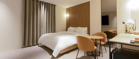 Deluxe Double Room | Individually decorated, individually furnished, free WiFi