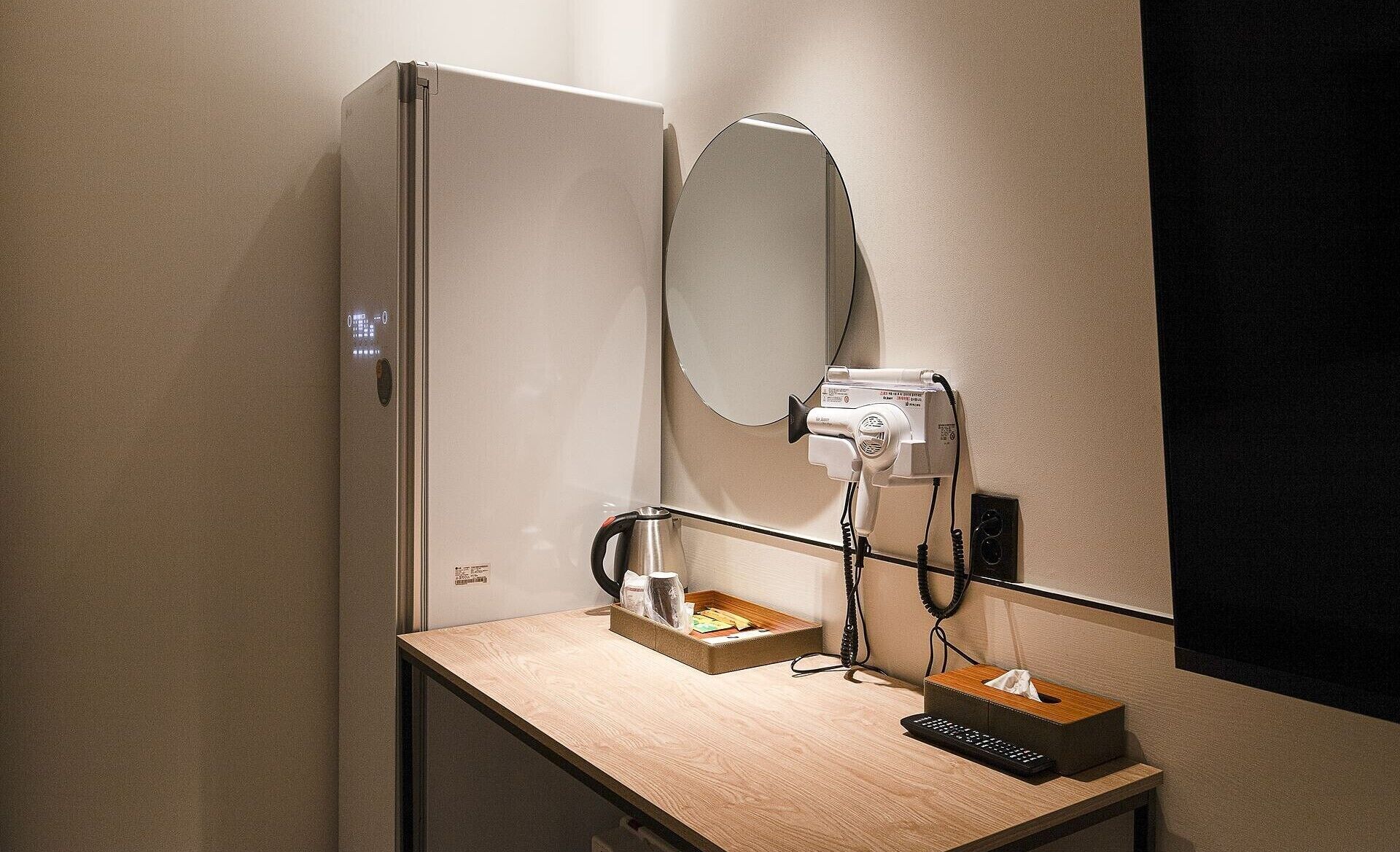 Suite | Individually decorated, individually furnished, free WiFi