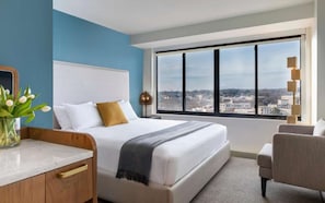 Schreibtisch, Bügeleisen/Bügelbrett, WLAN, Bettwäsche