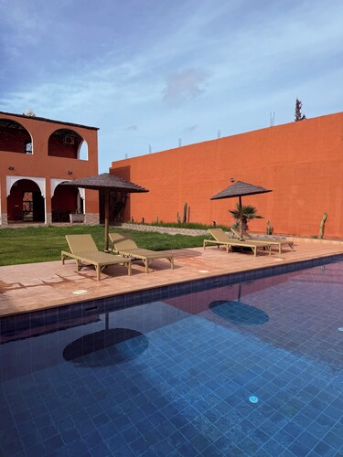 Villa Olivia - Swimming pool - Patios - Gardens - 15 minutes from Taroudant