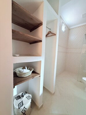 Hair dryer, towels, soap, toilet paper - Villa Olivia - Swimming pool - Patios - Gardens - 15 minutes from Taroudant (Taroudant)