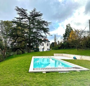 A heated pool - Harmonie - Spacious house with pool in Oullins (Oullins-Pierre-Bénite)