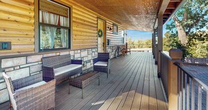 Cabin w/ Hot Tub Near Gila National Forest