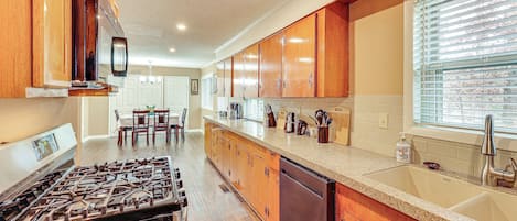 Hus (3 Bedrooms) | Innvendig