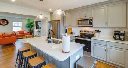 9 Mi to Harpers Ferry: Outdoor Escape w/ Fire Pit