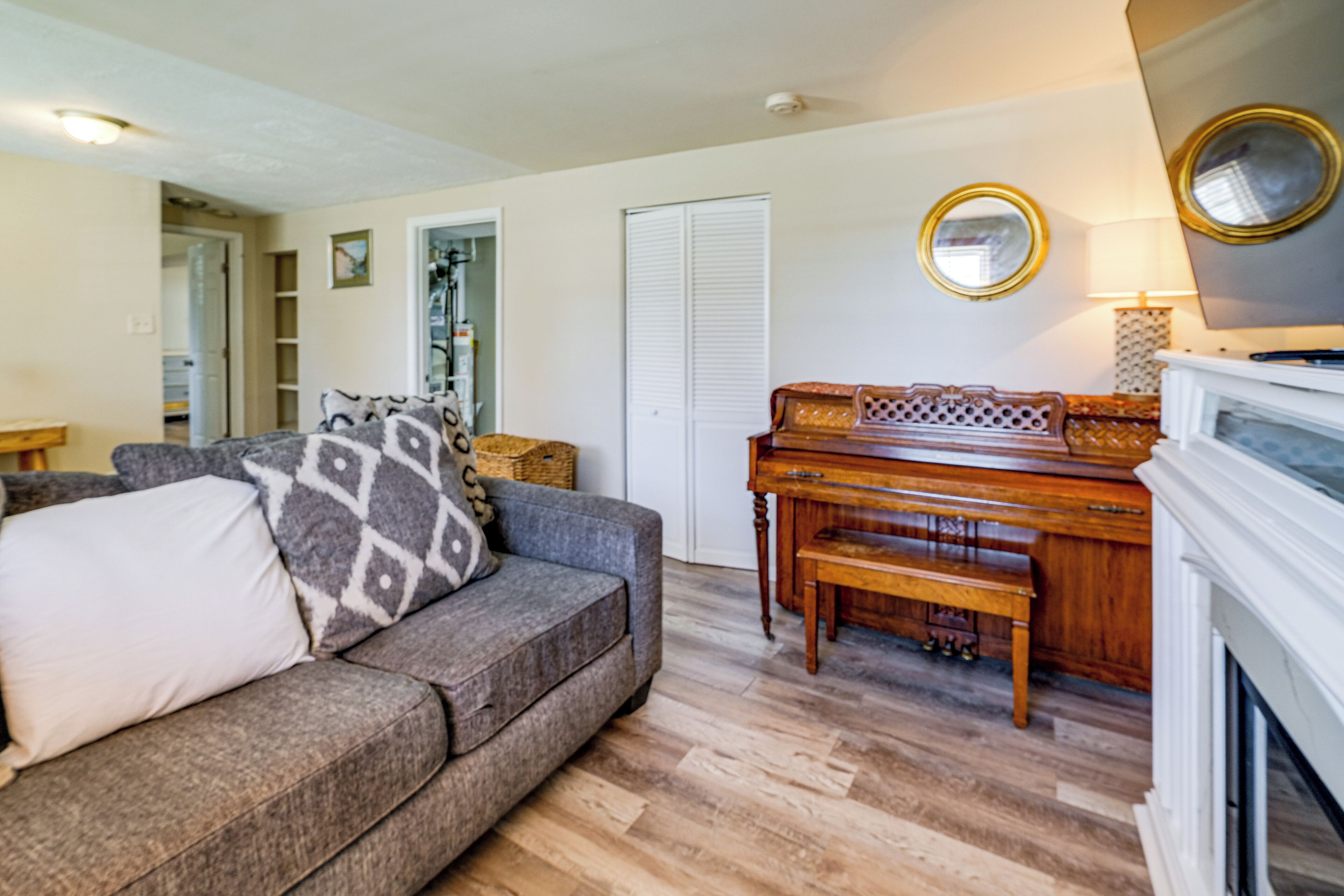 Apartment (0 Bedroom) | Interior