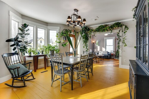 Green Mountain Views! Lowell Getaway Near Skiing