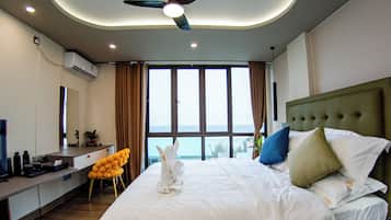 In-room safe, desk, laptop workspace, iron/ironing board