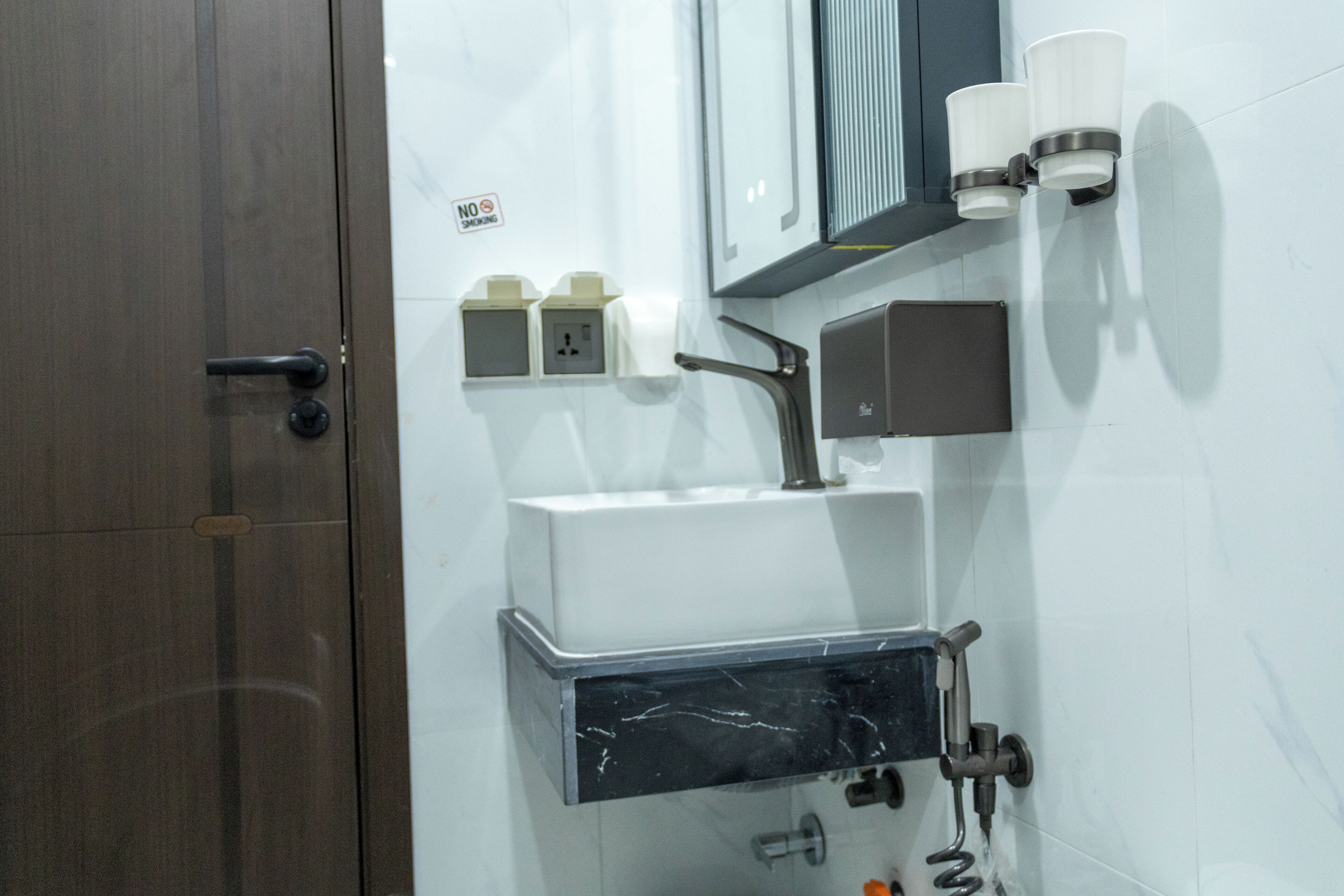 Doppelzimmer, Meerblick | Zimmersafe, Schreibtisch, laptopgeeigneter Arbeitsplatz