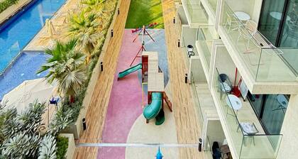 Stylish Studio Pool View JVC Elysee 3