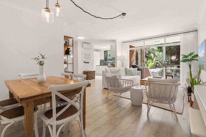 Beachside Gem on Curlewis Street