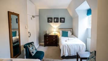 7 bedrooms, iron/ironing board, travel crib, free WiFi