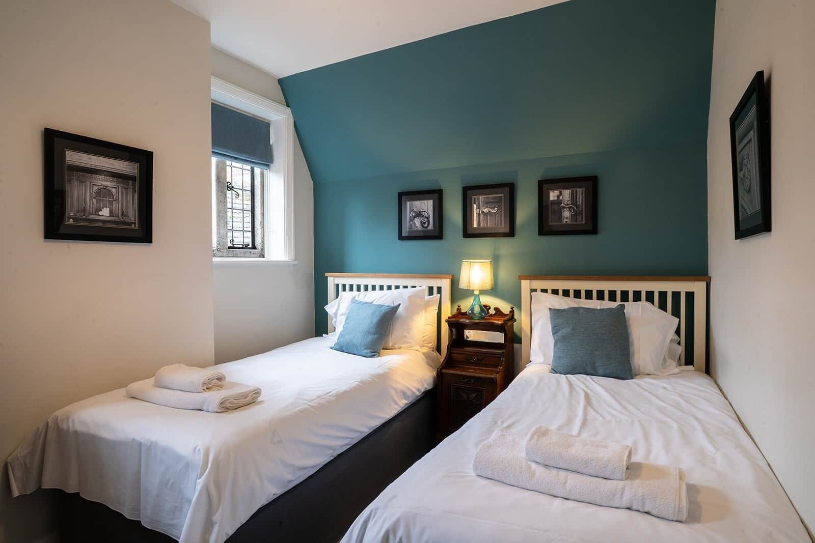7 bedrooms, iron/ironing board, free WiFi, bed sheets