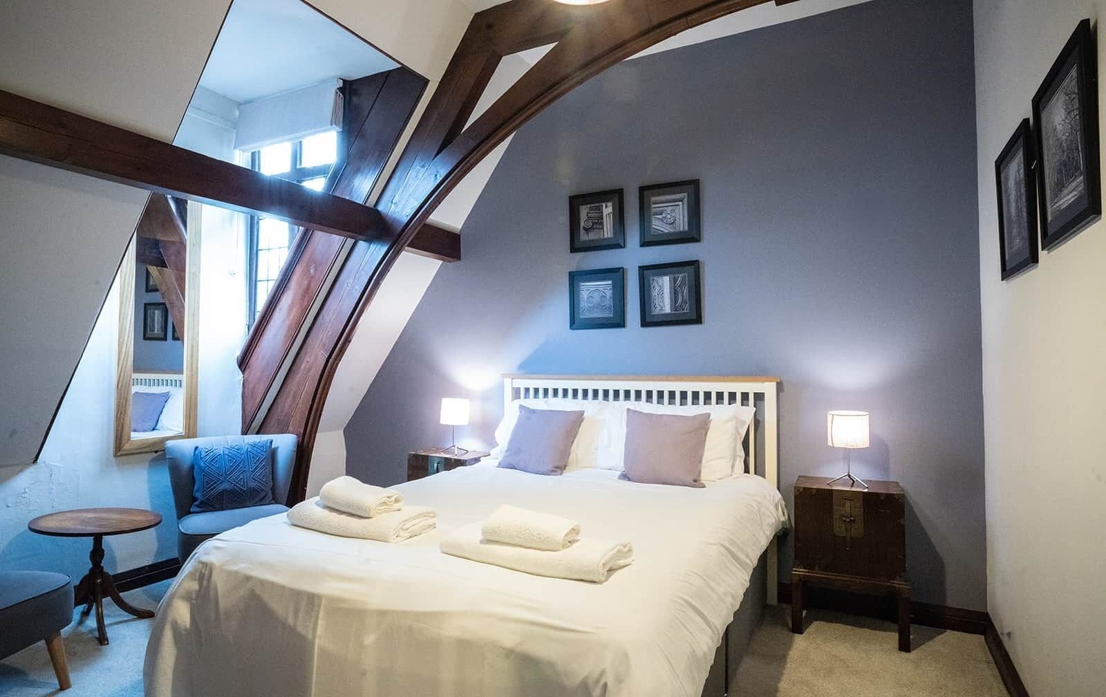 7 bedrooms, iron/ironing board, travel cot, free WiFi