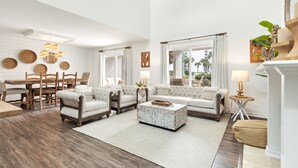 Townhouse, 3 soverom | Oppholdsområde