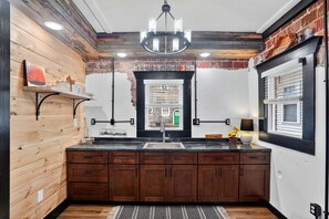 Studio | Bathroom - Rustic Ky Retreat, Columbia House Unit B Apts (Somerset)