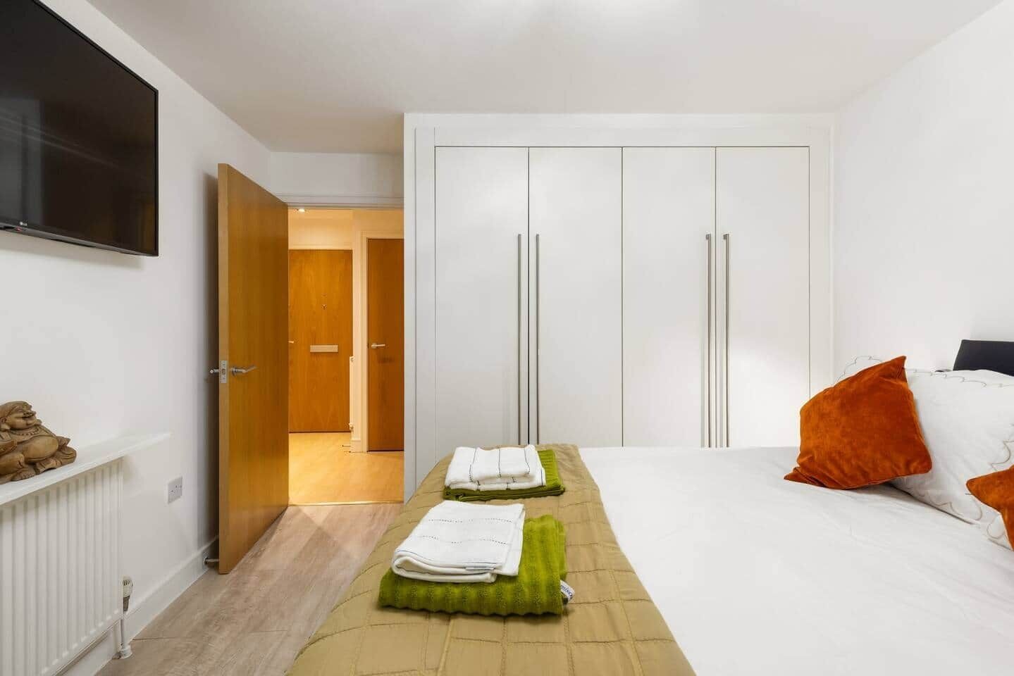 1 quarto, ferros/tábuas de passar roupa, Wi-Fi, roupa de cama