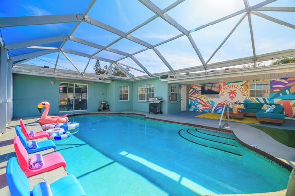 Private heated pool with screened lanai—your own resort near AMI