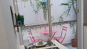 Unclassified image, 5 of 33, button - Cozy Lisbon Retreat in the Heart of the City (Lisbon)