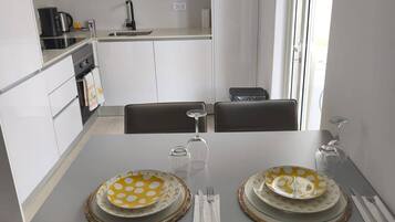 Apartment, 2 Bedrooms, Balcony | Dining room