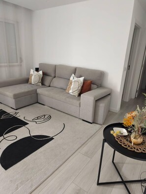 Apartment, 2 Bedrooms, Balcony | Living area - Morden Spacious Apartment (Entroncamento)