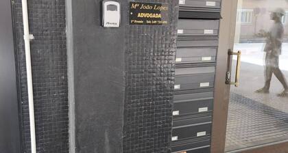 Morden Spacious Apartment