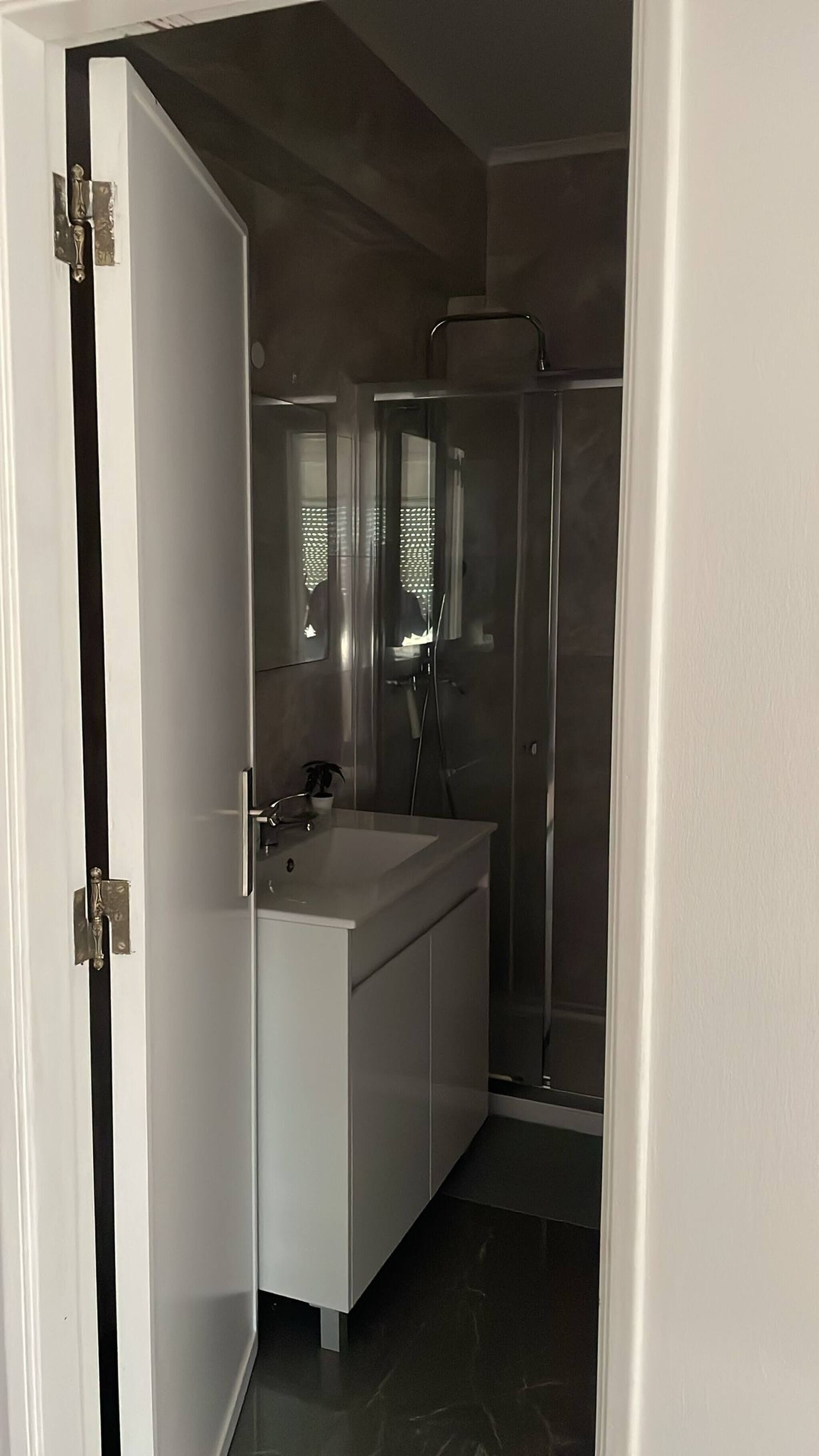 Apartment, 3 Bedrooms | Bathroom