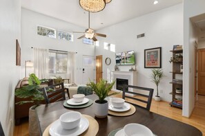 Dining - 2BR Sedona Escape with BBQ & Scenic Views (Sedona)